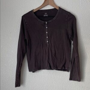 Aerie long sleeve henley button shirt size small